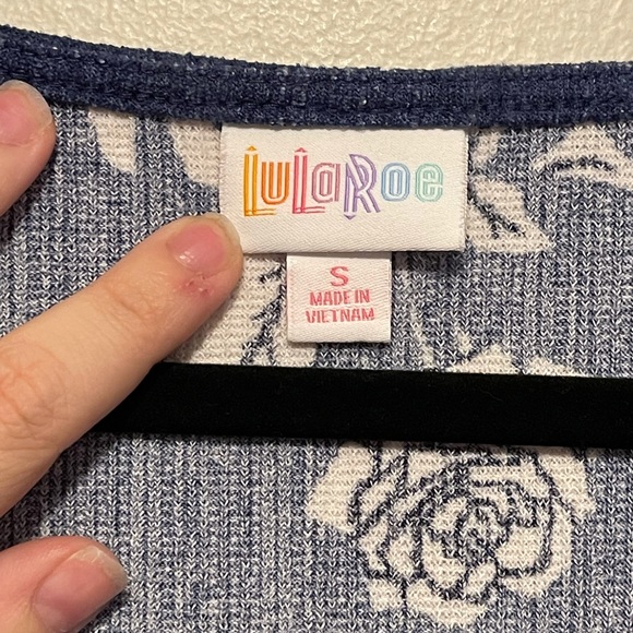 Lularoe Zipper Tank Top - Picture 3 of 4